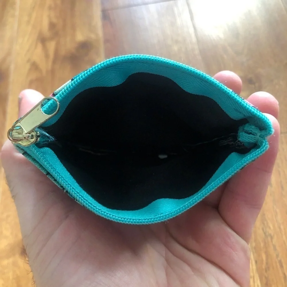 Floral zipper coin Pouch - Picture 3 of 3